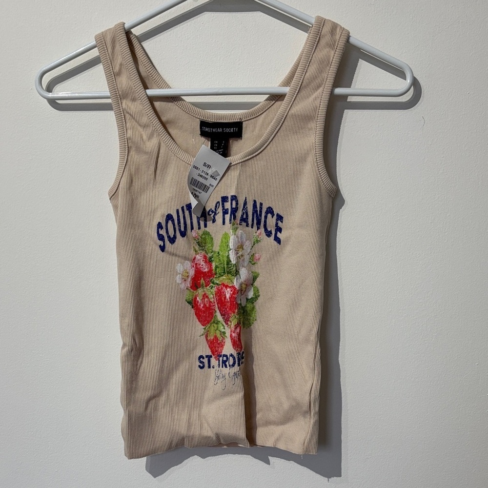 🎉4/30$🎉 NWT Streetwear Society Tan Tank Top with Floral Graphic